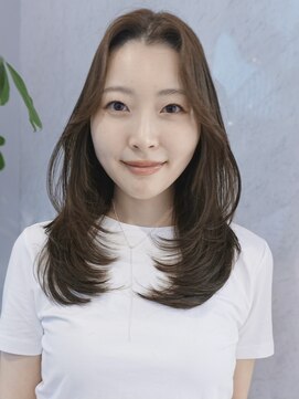 クム(kumu) 【kumu】縮毛矯正/ダブルカラー/レイヤーカット/髪質改善/韓国