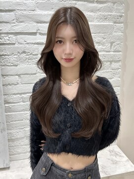 シルクレイ 高田馬場(Silk-lei) 20代30代レイヤーカット 韓国ヘア 小顔 顔周り イメチェン 前髪