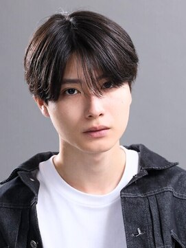 コンフィデンス メンズヘアー(confidence MEN'S HAIR) センターパート/ダウンパーマ/韓国