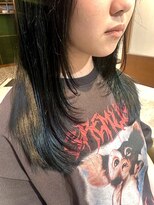 エプリ(epris) ナチュナルストレートで魅せる艶ロング