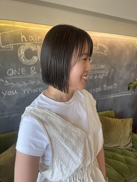 ヘア プロデュース キュオン(hair produce CUEON.) ぱつっとボブ×アイスグレージュ
