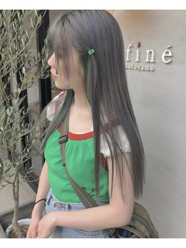 ラフィネ(raffine) シルバーアッシュ