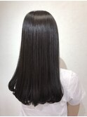 サラサラ艶髪ロングヘア