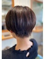 ヘアードレッシングショップ サロ(Hair Dressing Shop Salo) 【Salo武庫之荘】ミニマムショート×オイルグロスカラー