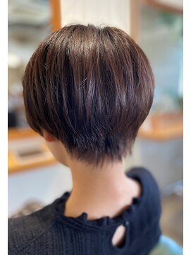 ヘアードレッシングショップ サロ(Hair Dressing Shop Salo) ミニマムショート×オイルグロスカラー#30代#40代#50代