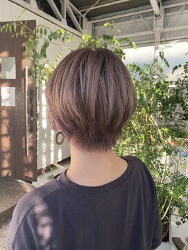 アウル(OWL) インナーカラー×ショート