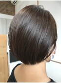 ナチュラル艶感黒髪暗髪大人ノーブルすっきり奥行きショート