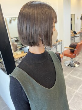 ミイロ(miiro) キレイなシルエットなミニボブ