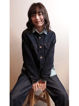 ヘッズ 高木瀬店(HEADS) ミディアムスタイル顔まわりレイヤー