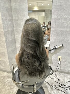 アクション 心斎橋店(ACTION) 20代30代レイヤーカット　ブリーチ無しオリーブグレー　韓国ヘア