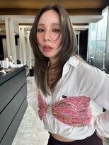 エイチ(H)&nbsp;オリーブベージュ