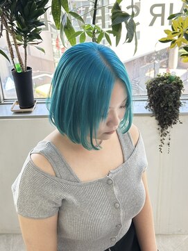 イエナ 渋谷(IENA) 切りっぱなしボブターコイズブルーケアブリーチダブルカラー
