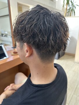 フェリア サウスガーデン(felia southgarden) 20代に大人気!波巻きツイストスパイラルパーマ