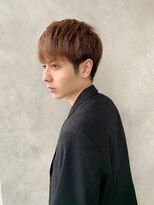 ヒュー 広島(HEW)&nbsp;ライトアッシュ/ショートウルフ/ツーブロック/刈り上げ/Y2K