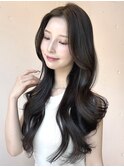 重めロングくびれヘアモテ髪デザインカラー美髪