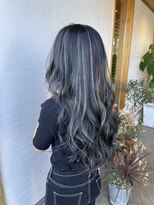 コヨーテ(coyote)&nbsp;細めハイライト レイヤーロング ナチュラルブラック