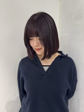 ヨーク(YOKE) ボブ切りっぱなしボブボルドーカラー暖色