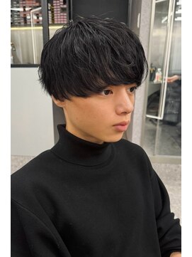 メンズサロン スライバイリアオオサカ(Sly By Ria OSAKA) メンズカット/メンズマッシュ/黒髪【梅田/大阪】