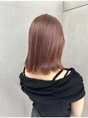 ピンクベージュ