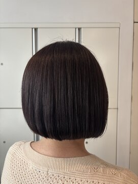 ディシェーレローブ(die Schere Lob) 30代女性に人気!扱いやすいワンレンボブ