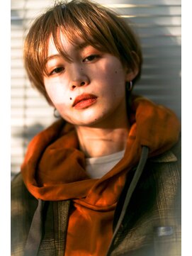 テトヘアー(teto hair) マッシュショート、ブロンド、マニッシュショート