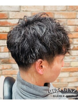 ヒロギンザバーバーショップ 丸の内店(HIRO GINZA BARBER SHOP) スーツ短髪マッシュスパイラル束感モテる流行パーマ