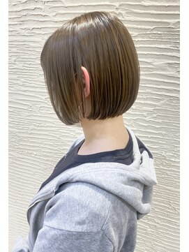 モリオ フロム ロンドン サッポロファクトリー店(morio FROM LONDON) 【morio】札幌ボブスタイル　切りっぱなしボブ