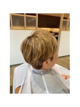 アンソメット 筑後店(UN SOMMET) 白髪ぼかしハイライトカラー