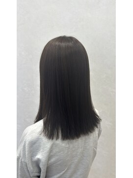 ベリーヘアデザイン うるツヤ秋カラー
