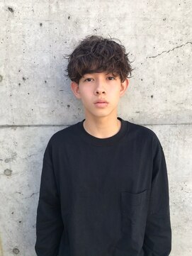 メンズヘアトーキョー(MEN'S HAIR TOKYO) 無造作マッシュ/刈り上げ/束感/黒髪