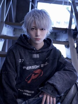 ポプルス(popls) ウルフカット/メンズウルフ/中性ウルフ/ホワイトシルバーカラー