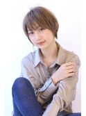 収まりの良いショートスタイル
