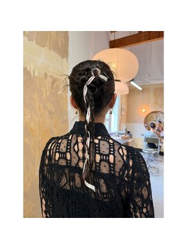 フィリュヌ(filune) two place タイトアレンジ