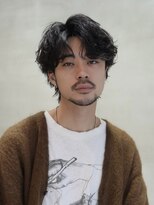 バイフィフス 原宿/表参道(by fifth)&nbsp;センターパートシャドウパーマスパイラルパーマ大人メンズヘア