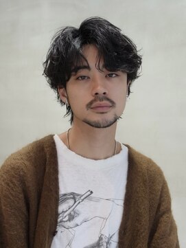 バイフィフス 原宿/表参道(by fifth) センターパートシャドウパーマスパイラルパーマ大人メンズヘア