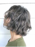 レイヤーボブ＋ダークトーンべースハイライト　サイド