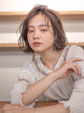 ユッカ エハ 豊中(YUCCA eha) 【eha 豊中】大人可愛いショートボブ