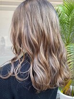 カルフール ロコ 草加西口店(Carrefour LOCO)&nbsp;☆LOCO☆伸ばしかけにもオススメ！大人かわいい愛されふわミディ