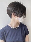 【morio 原宿】黒髪ハンサムショート　刈り上げ女子