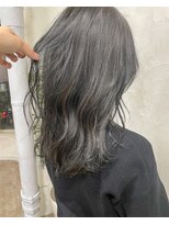 アリー 原宿 表参道(ALLY)&nbsp;【ALLY 濱田】ブリーチ無しオリーブグレージュ 20代/30代/40代