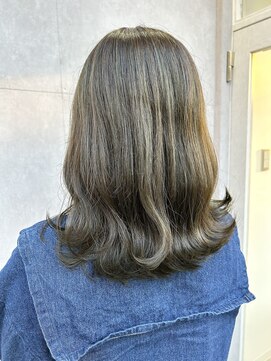 ハグ 横浜(HUG) Olive beige