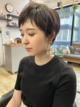 ヌード(NUDE) NUDE斜めバング眉上バング ベリーショート コンパクトショート