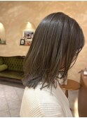 切りっぱなしミディアム ストレートボブ ぱつっとミディアム暗髪