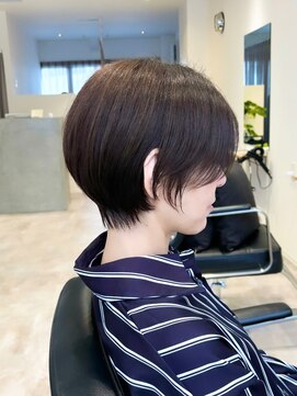 ペブル(PEBBLE) ひし形ショートボブ