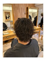 シー バイリリア メンズサロン(siie by LILIA.)&nbsp;波巻きウルフパーマ