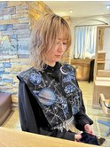 ブリーチパーマ☆ミニウルフでくびれヘア☆洗いざらしでも可愛い