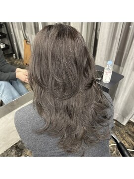 ニコ シモノセキ(NIKO Shimonoseki) 大人気チョコレートカラー&ハッシュカット