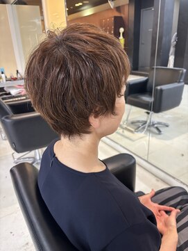 シャンプーボーイエイムス(SHAMPOO BOY aims) 大人ベリーショート