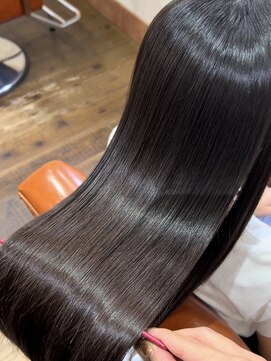 ル コワン ククー(Le coin coucou) BIKAKU酸性ストレート