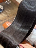 ル コワン ククー(Le coin coucou) BIKAKU酸性ストレート